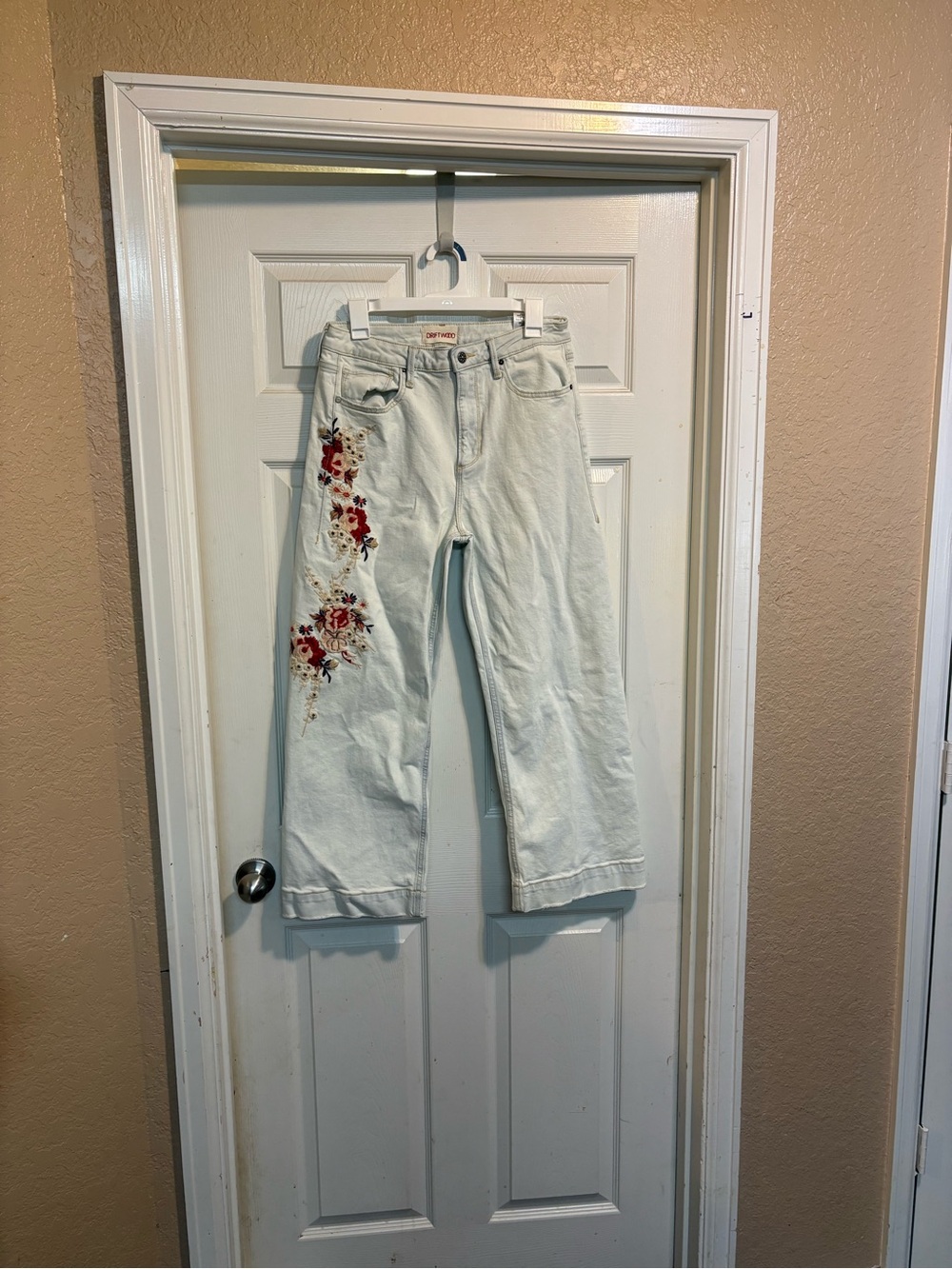 DRIFTWOOD Light Blue Wide-Leg Trouser Hem Jeans with Floral Embroidery